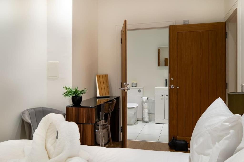 2 Bed 2 Bath Spacious Apartment In Central Aberdeen Ngoại thất bức ảnh