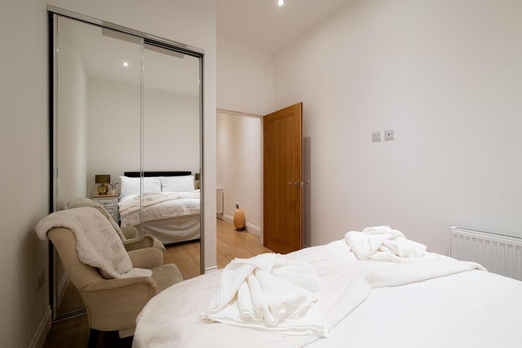 2 Bed 2 Bath Spacious Apartment In Central Aberdeen Ngoại thất bức ảnh